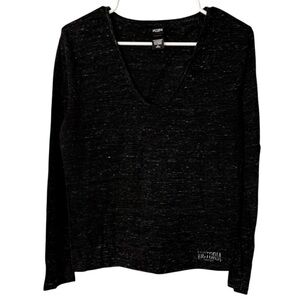 🌹VICTORIA SPORT LONG SLEEVE TEE
